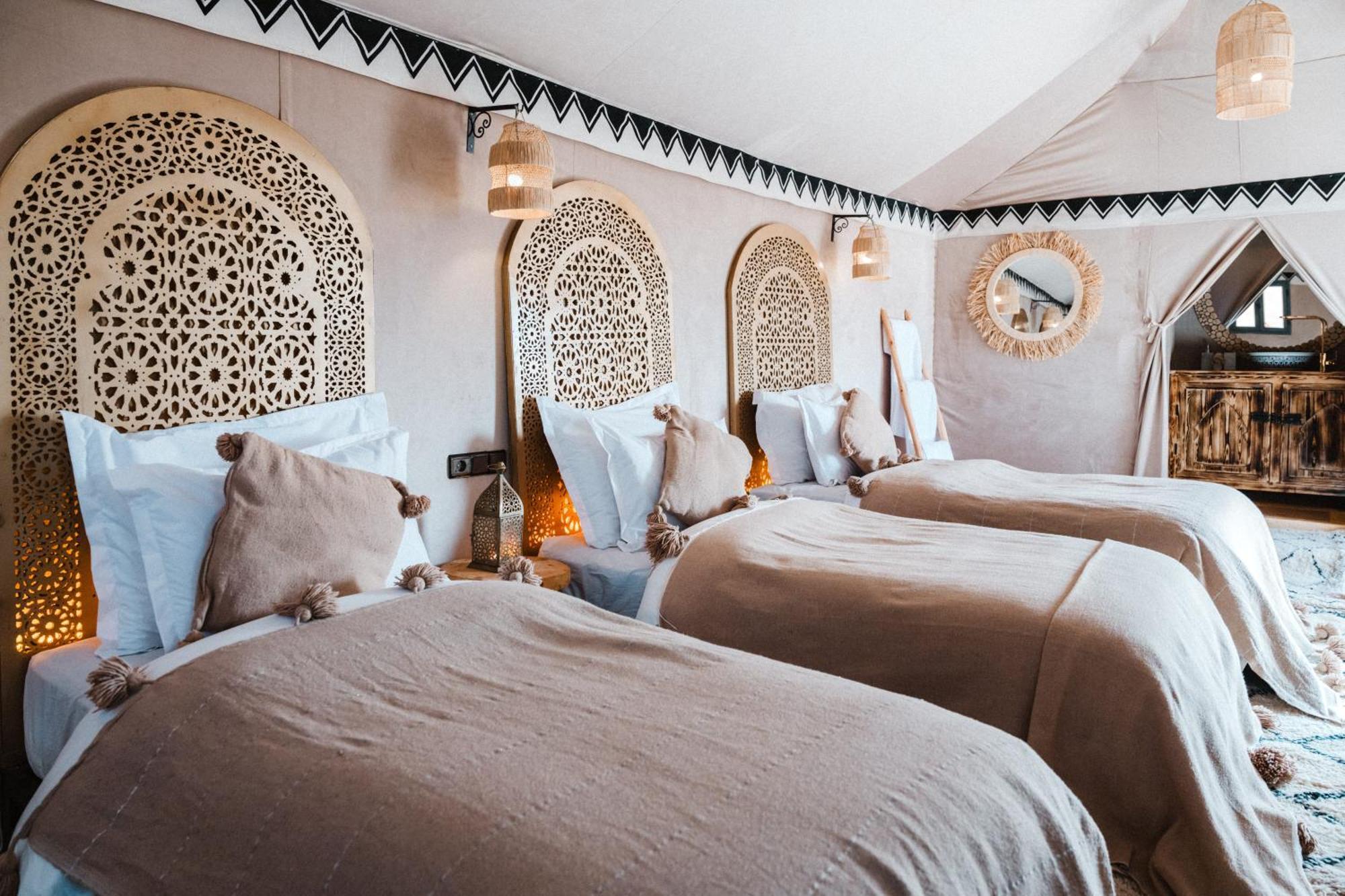 Hotel Tiziri Camp à Merzouga Extérieur photo